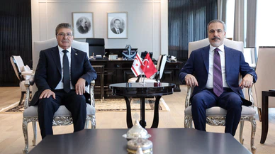 Bakan Fidan, KKTC Başbakanı ile görüştü