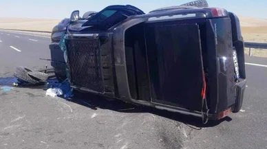 Konya'da kontrolden çıkan araç devrildi