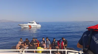 Yunanistan'ın ölüme terk ettiği onlarca mülteci kurtarıldı