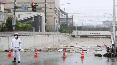 Tokyo sele teslim oldu