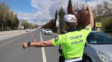 Son bir haftada 450 binden fazla sürücüye işlem yapıldı!