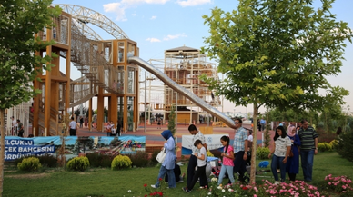 Konya'da Kelebek Bahçesi'nden fazla yanındaki park ilgi görüyor