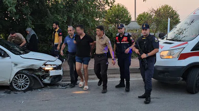 Eşini vurdu, kaçarken polis aracına çarptı