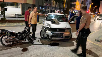 Konya’da otomobil ile motosiklet birbirine girdi