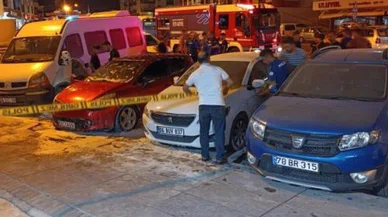Kavga ettiği babasının arabasını yaktı