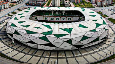 Sadece Konyaspor değil, stadyumda alarm verdi! Resmen çöküyor
