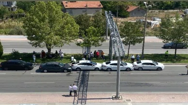 Konya'da zincirleme kaza! 5 araç birbirine girdi