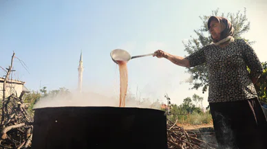 Konya'da pekmez mesaisi başladı! El değmeden üretiliyor