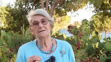 Geçmeyen öksürüğe Canan Karatay formülü