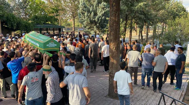 Konya'da  kamyonun ezerek öldürdüğü Osman Talha'nın cenaze namazı kılındı