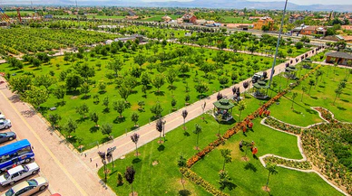 Konya'da piknikçilere fırsat doğdu. Hafta sonu sıcak hava var