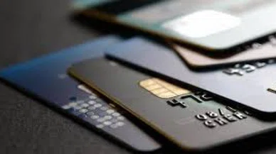 Kredi ve Kredi kartı borçlar alarm veriyor