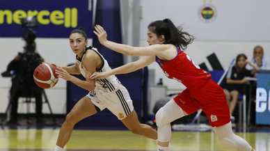 Fenerbahçe ilk maçında güldü