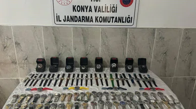 Konya'da onlarca kaçak saat ele geçirildi