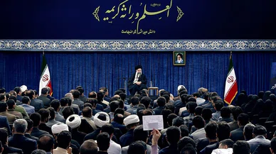 İran'ın dini lideri Hamaney, ABD ve Avrupa'ya tepki gösterdi
