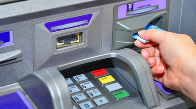 Kartlarla yapılan harcamalarda en yüksek artış eğitim sektöründe oldu
