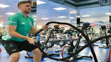 Konyaspor salonda çalıştı