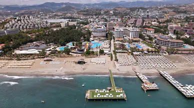 Alanya'daki bir otele "erkek fazla" cezası kesildi