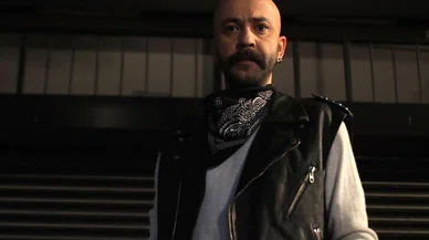 Sarp Akkaya hangi filmlerde oynadı?