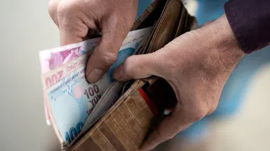Dikkat! Bir SMS’le tüm birikimler gitmesin: Uzmanlar yaş almış insanları tuzaklara karşı uyardı