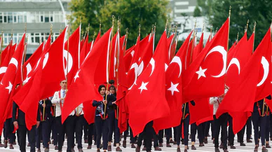 28 Ekim resmi tatil mi?