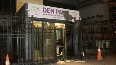 DEM Parti binası taşa tutuldu