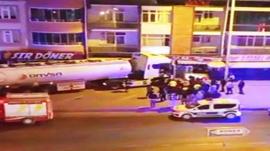 Konya'da tır kontrolden çıktı. O anlar kameraya yansıdı