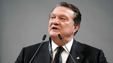 Hasan Arat'ın koruması gazetecinin burnunu kırdı