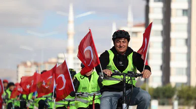 Konyalı öğrencileri Cumhuriyetin 101. yıl dönümünde pedal çevirdiler