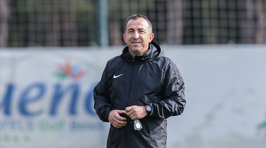 Konyaspor'da Recep Uçarlı ilk fotoğraf geldi. Sözleşme yarın imzalanacak