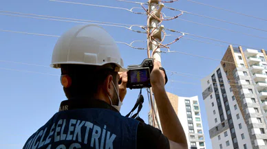 Kaçak kontrolüne gelen ekip canını zor kurtardı