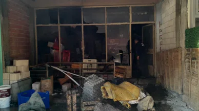 Konya'da korkutan yangın: İş yeri kül oldu