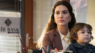 Bergüzar Korel'in yeni dizisi 'Annem Ankara' çarşamba günü başlıyor