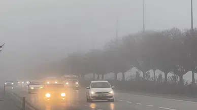 Konya'da göz gözü görmedi. Sis ve pus trafiği vurdu