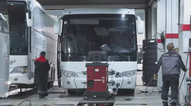 Kış lastiği zorunluluğu, araç sahiplerini lastikçi de sıraya dizdi