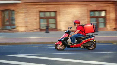 Moto kurye ölüm dağıttı: Bir gecede 7 ölüm