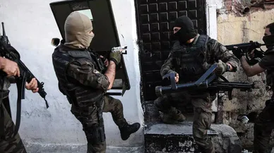 43 ilde terör operasyonu 240 kişi yakalandı