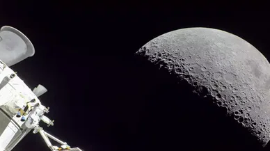 NASA'nın Ay'a dönüş tarihleri ertelendi