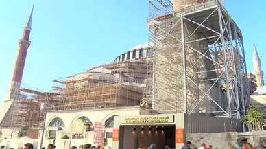 Ayasofya-i Kebir Camii Şerifi'nde 2'nci etap restorasyon çalışmaları başladı: 2'nci Bayezid Minaresi onarıma alındı