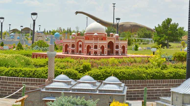 Türkiye'nin ilk ve tek konsept parkı Konya'da: 80 Binde Devr-i Alem Parkı