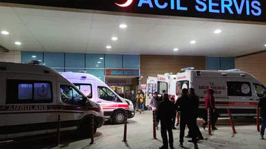 Sünnet düğününde tavuklu pilav yediler:  100 kişi zehirlendi