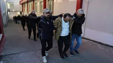 FETÖ operasyonunda gözaltına alınan 44 şüpheliden 32'si tutuklandı.