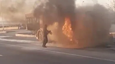 Konya'da kaynar süt tankerinde yangın. Sürücü yoldan geçen vatandaşın yardımıyla aracı söndürdü