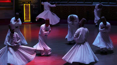 Konya 88 yıldır Mevlana’yı törenle anıyor. Cumhuriyet döneminden miras
