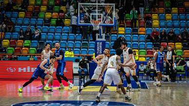 Büyükşehir kritik virajdan hasarsız ayrıldı: 102-99