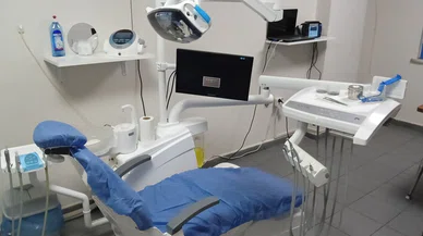 Suriyeli diplomasız diş doktorlarına geçit verilmedi