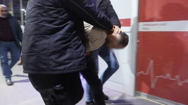 Yüzsüz hırsız önce çaldı sonra çiçek gönderdi
