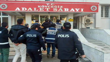 Sahte polisler, gerçek polislere yakalandı