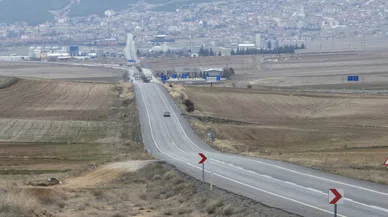 Konya'daki bu yol Ankara ve Antalya'yı bağlıyor. Ulaşımda büyük çalışma başlıyor