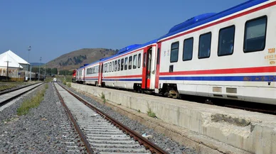 Konya YHT kapsamına alınmadı. Mavi Tren için ara tatilde ek vagon müjdesi